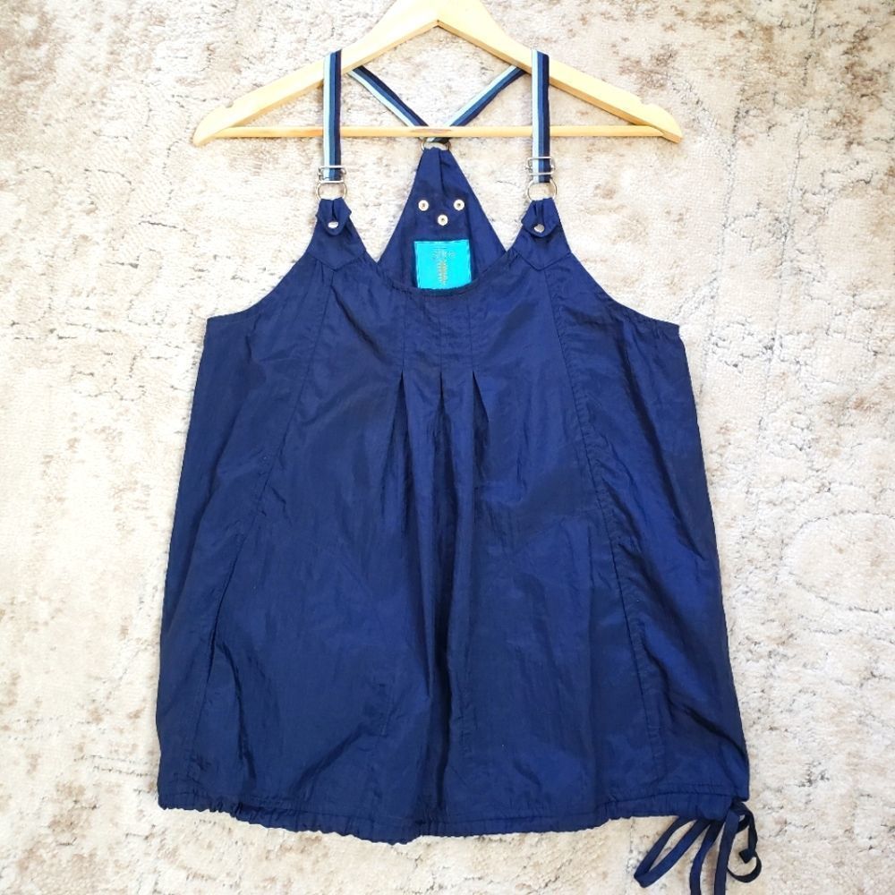 Sitka Medium Navy Blue Sleeveless Racer Back Tank Top Pockets